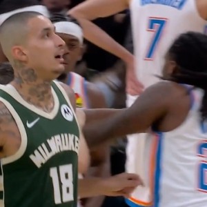 B体育官网-冲突！波蒂斯肘击升级一级恶犯 华莱士报复性推搡没推动吃T！